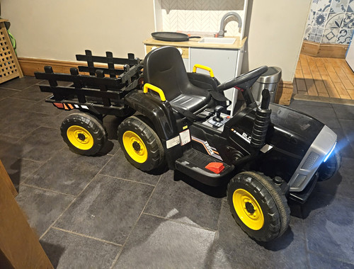 Kids electric ride - kids, tractor