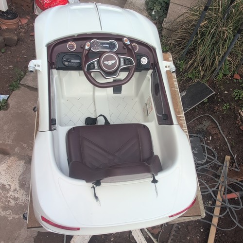 White electric battery powered - white,