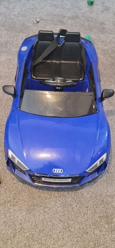 Quick sale blue audi spyder - blue, r8